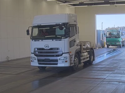 Nissan QUON  с аукциона в Японии