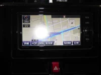 Toyota ROOMY лот № 7051 оценка 3.5  с аукциона в Японии 3