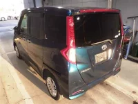 Toyota ROOMY лот № 7051 оценка 3.5  с аукциона в Японии 4