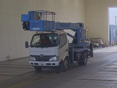 Hino DUTRO  с аукциона в Японии
