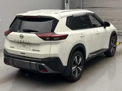 Nissan X-TRAIL  с аукциона в Японии
