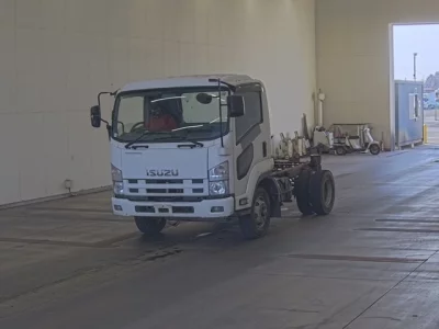 Isuzu FORWARD