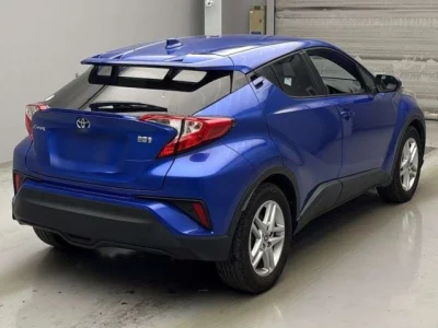 Toyota C-HR  с аукциона в Японии