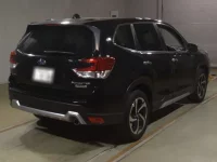 Subaru FORESTER лот № 2101 оценка 4.5  с аукциона в Японии 1