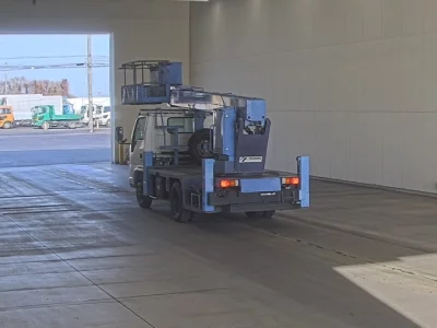 Isuzu ELF  с аукциона в Японии