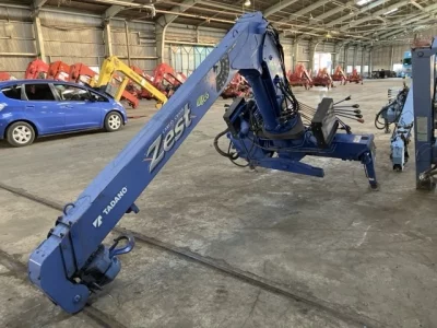 TADANO CRANE