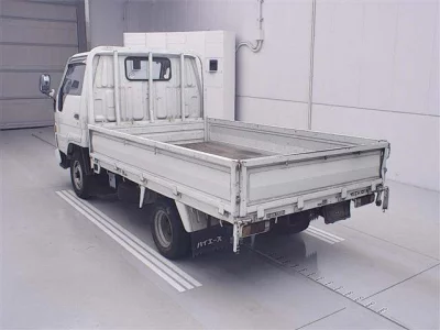Toyota HIACE TRUCK