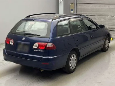 Toyota CALDINA