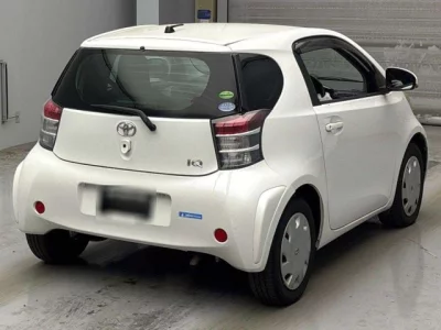 Toyota IQ
