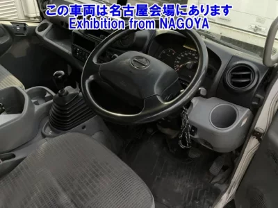 Hino DUTRO  с аукциона в Японии