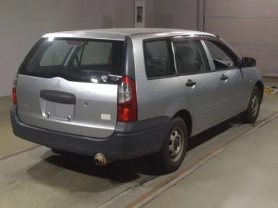 Mitsubishi LANCER VAN