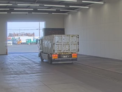 Isuzu FORWARD  с аукциона в Японии