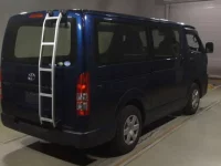 Toyota HIACE VAN лот № 62019 оценка 3  с аукциона в Японии 1