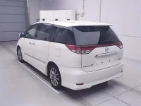 Toyota ESTIMA лот № 80019 оценка ***  с аукциона в Японии 1