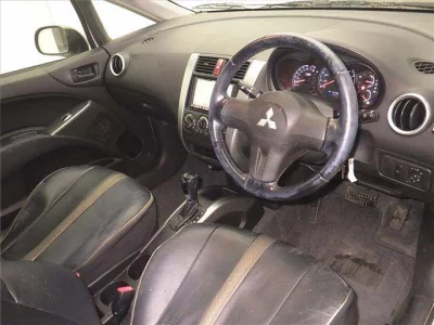 Mitsubishi COLT PLUS