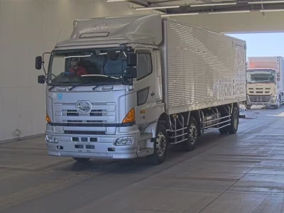 Hino PROFIA  с аукциона в Японии