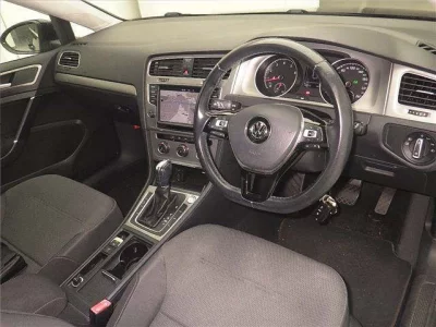 Volkswagen GOLF VARIANT  с аукциона в Японии