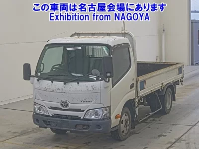 Toyota DYNA  с аукциона в Японии