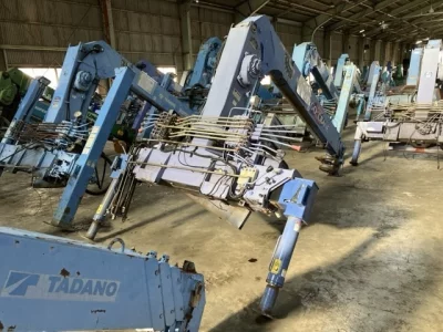 TADANO CRANE