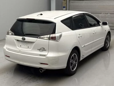Toyota CALDINA