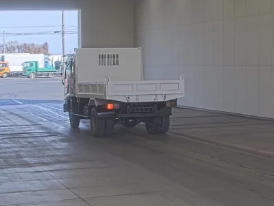 Isuzu FORWARD  с аукциона в Японии