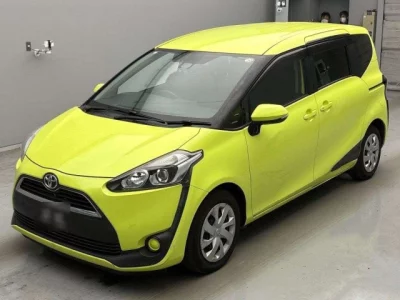 Toyota SIENTA  с аукциона в Японии