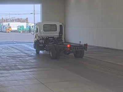 Isuzu FORWARD  с аукциона в Японии