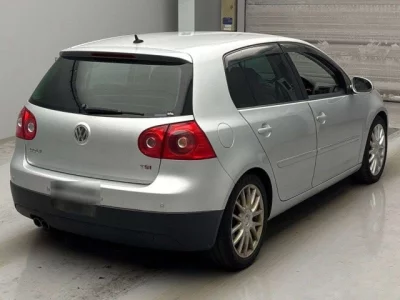 Volkswagen GOLF  с аукциона в Японии
