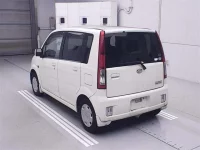 Daihatsu MOVE лот № 80208 оценка ***  с аукциона в Японии 1