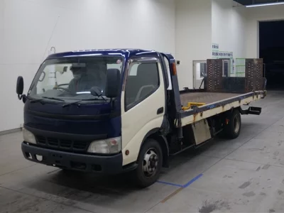 Toyota DYNA  с аукциона в Японии