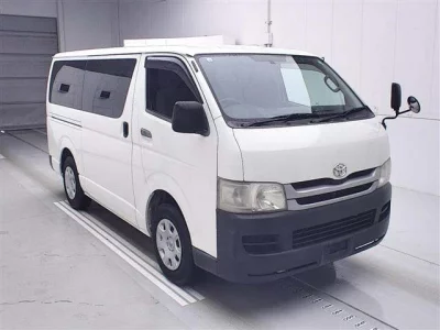 Toyota REGIUS ACE VAN  с аукциона в Японии