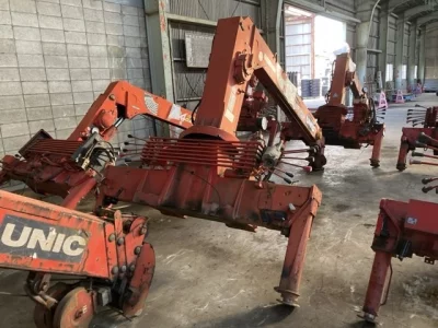 OTHERS UNIC CRANE