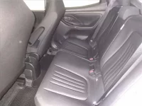 Toyota YARIS лот № 7210 оценка 4.5  с аукциона в Японии 6