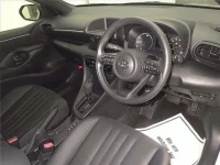 Toyota YARIS лот № 7210 оценка 4.5  с аукциона в Японии 2