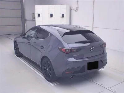 Mazda MAZDA3  с аукциона в Японии