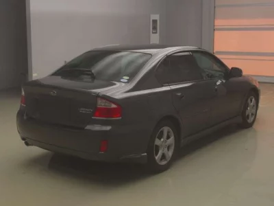 Subaru LEGACY B4  с аукциона в Японии