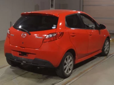 Mazda DEMIO