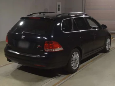 Volkswagen GOLF VARIANT  с аукциона в Японии