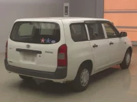 Toyota PROBOX лот № 80522 оценка 2  с аукциона в Японии 1