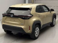 Toyota YARIS CROSS лот № 216 оценка RA  с аукциона в Японии 1