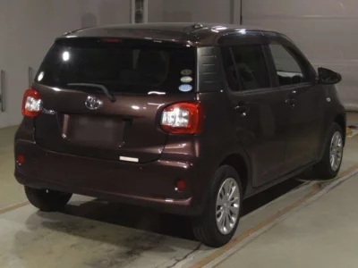 Toyota PASSO  с аукциона в Японии