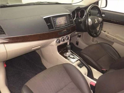 Mitsubishi GALANT FORTIS