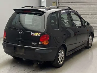 Toyota COROLLA SPACIO