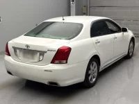 Toyota CROWN лот № 234 оценка 3  с аукциона в Японии 1