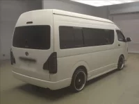 Toyota HIACE лот № 80054 оценка R  с аукциона в Японии 1