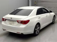 Toyota MARK X лот № 4232 оценка R  с аукциона в Японии 1