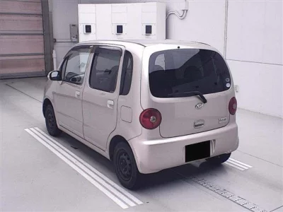 Daihatsu MOVE LATTE