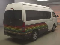 Toyota HIACE VAN лот № 80065 оценка R  с аукциона в Японии 1