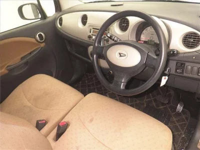 Daihatsu MOVE LATTE