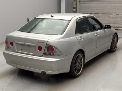 Toyota ALTEZZA